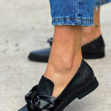 Chelsea - Elegant Moccasins with Bow