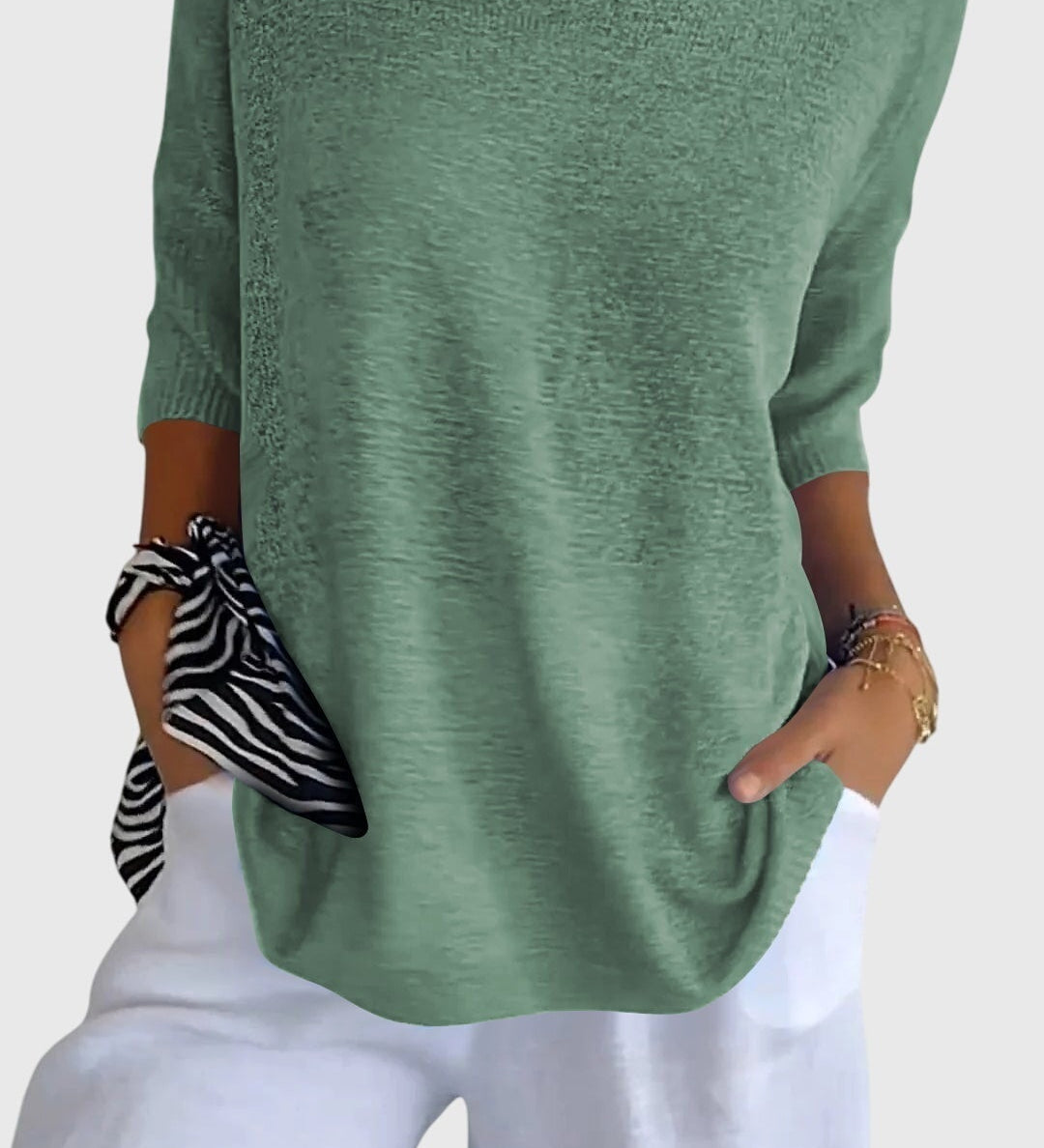 Caroline | Elegant V-Neck Top