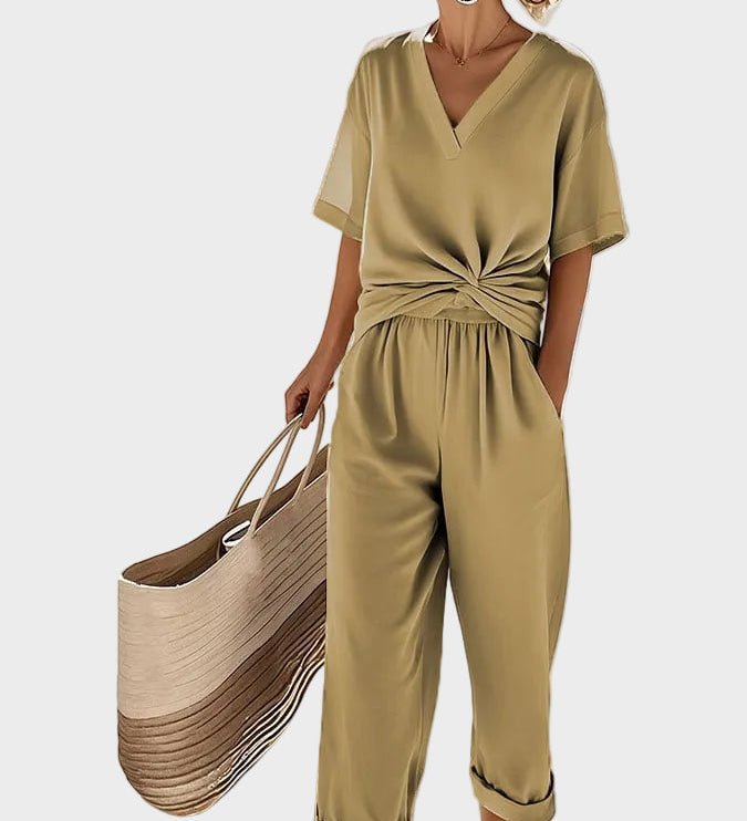 Ava - Elegant Two-Piece Set