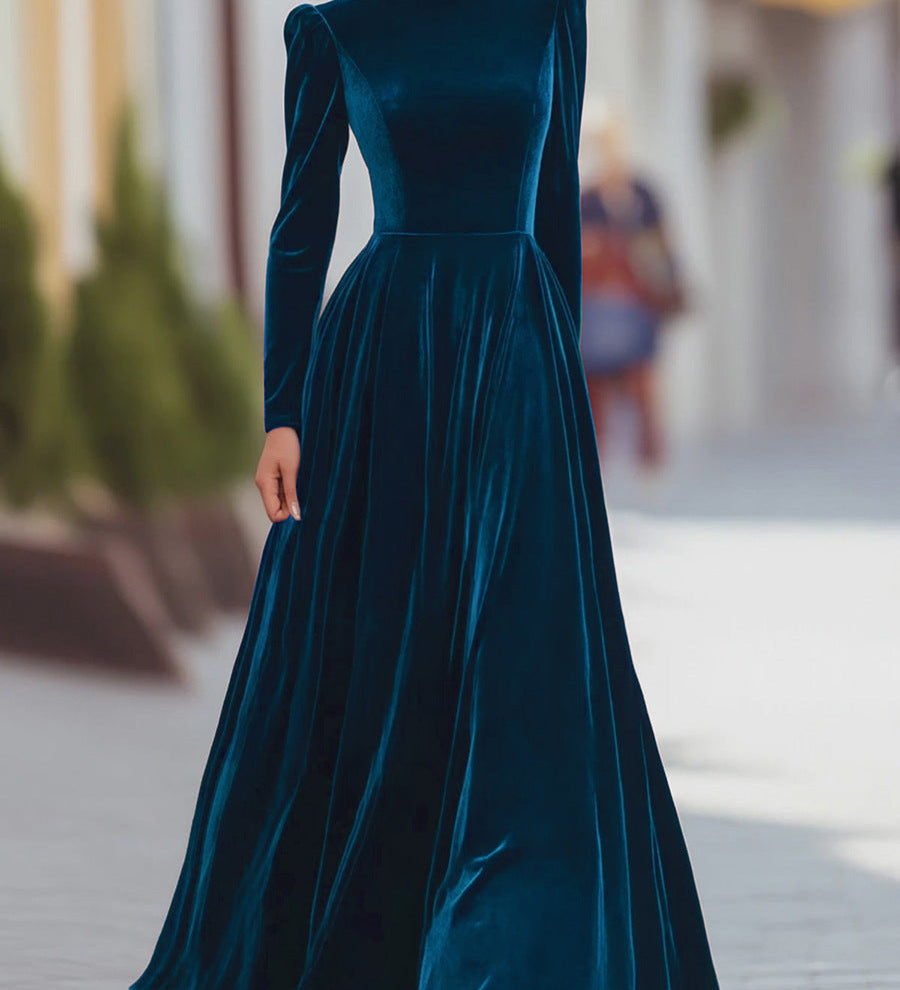 Éléonore | Maxi Dress in Velvet with High Neck