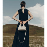 Hérita | Elegant Travel Companion