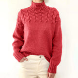 Nina | Warm Knitted Roll Neck