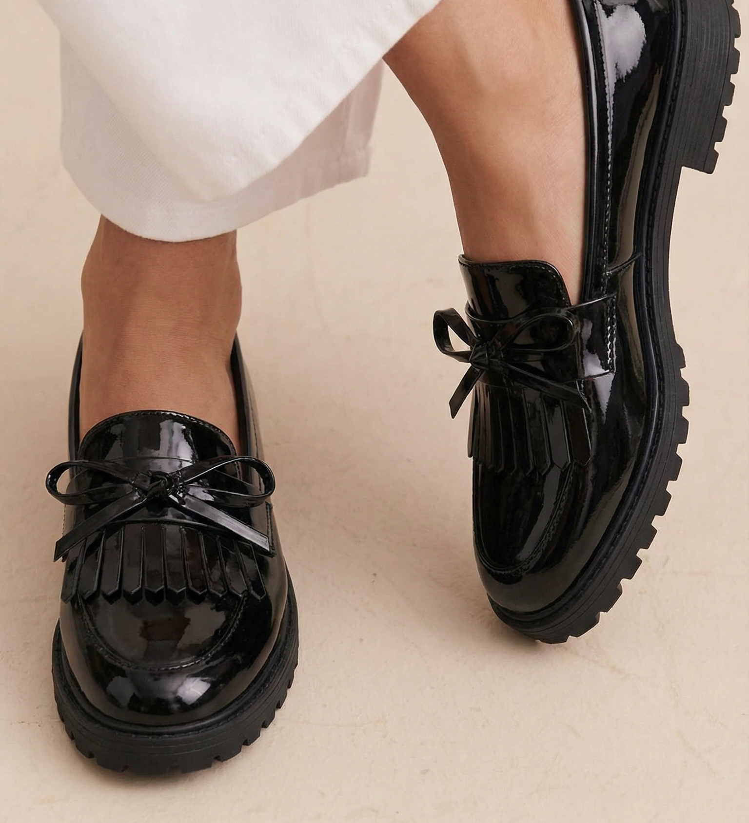 Cailie - Fringed Bow Shoes