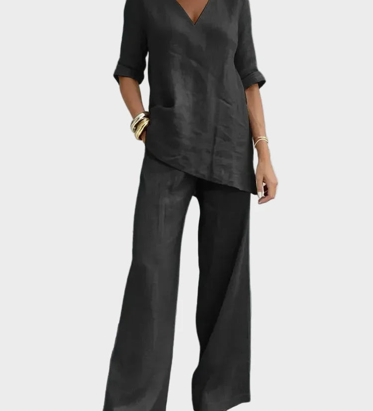 Susana - Two-Piece Set with Half-Sleeve Top and Straight Trousers