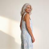 Anaïs | luminous pure azure foliage